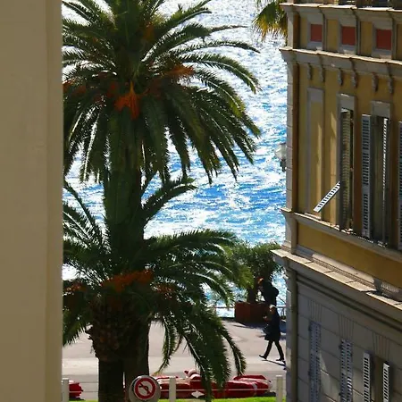 High-end Apartment, Hyper Center, Near The Beaches * 尼斯