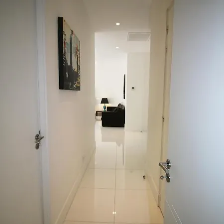 High-end Apartment, Hyper Center, Near The Beaches Apartment